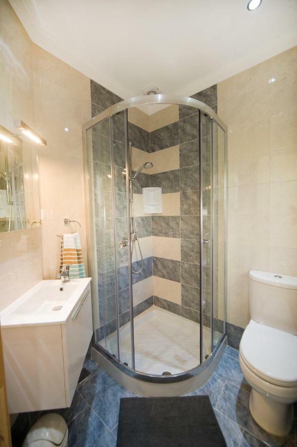 Sliema Duplex 1 Bedroom Apartment With 2 Bathrooms- Sleep 4 Luaran gambar